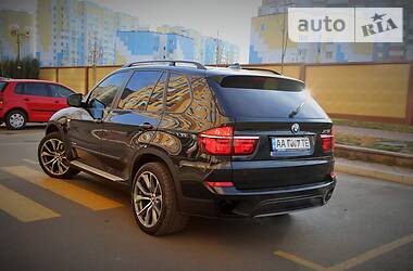 Внедорожник / Кроссовер BMW X5 2012 в Киеве