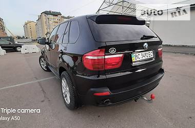 Позашляховик / Кросовер BMW X5 2008 в 