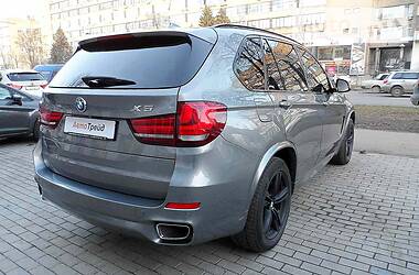 Позашляховик / Кросовер BMW X5 2014 в 