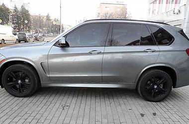 Позашляховик / Кросовер BMW X5 2014 в 