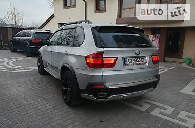 Позашляховик / Кросовер BMW X5 2007 в 