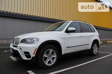 Внедорожник / Кроссовер BMW X5 2011 в Киеве