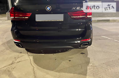 Позашляховик / Кросовер BMW X5 2015 в 