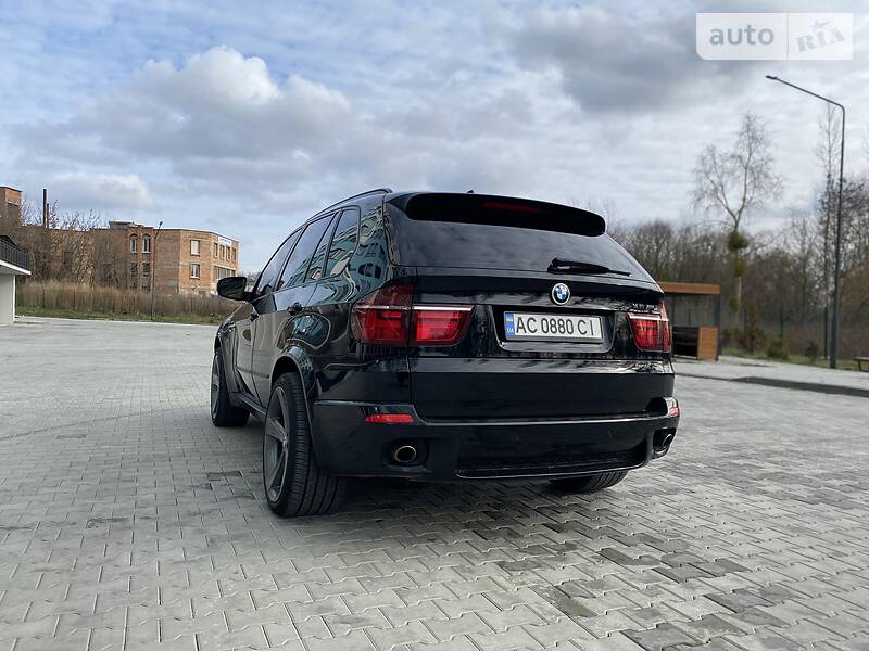 Позашляховик / Кросовер BMW X5 2009 в Луцьку