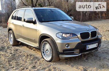 Позашляховик / Кросовер BMW X5 2007 в 