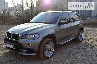 Позашляховик / Кросовер BMW X5 2007 в 