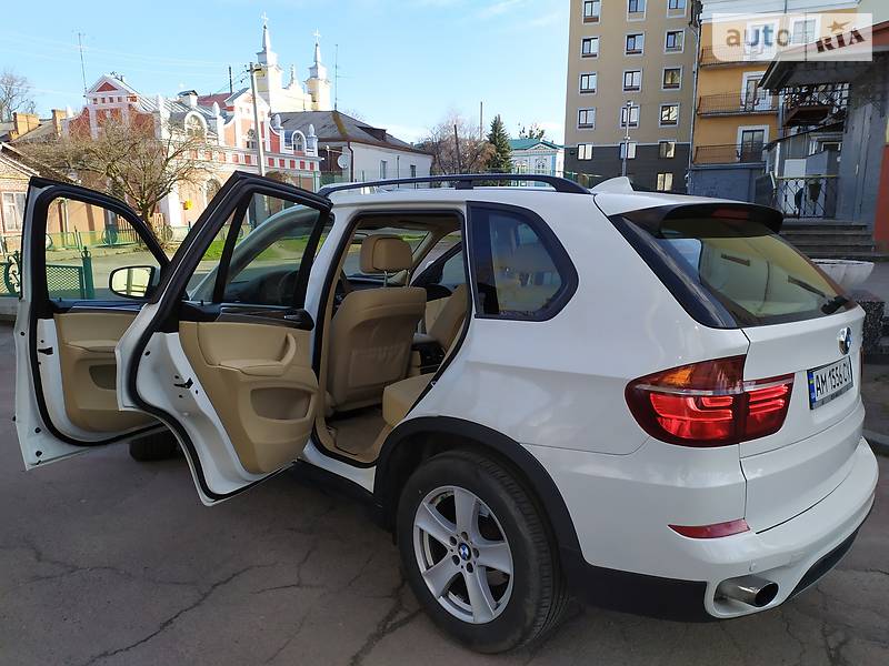 Позашляховик / Кросовер BMW X5 2013 в Житомирі фото 41 Позашляховик / Кросовер BMW X5 2013 в Житомирі