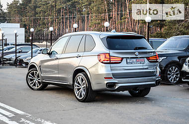 Позашляховик / Кросовер BMW X5 2014 в 