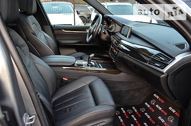 Позашляховик / Кросовер BMW X5 2014 в 
