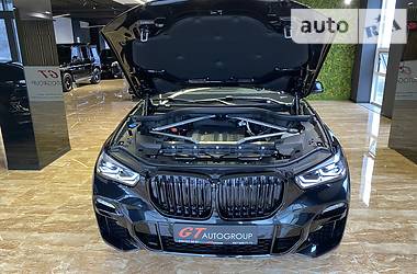 Внедорожник / Кроссовер BMW X5 2019 в Киеве