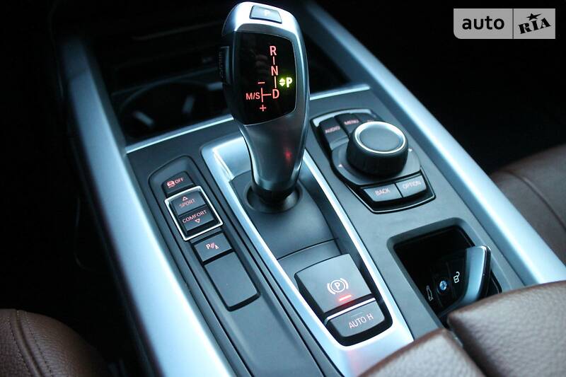 Позашляховик / Кросовер BMW X5 2016 в Миколаєві