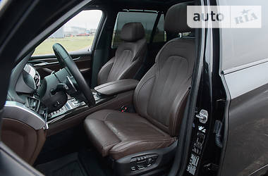 Позашляховик / Кросовер BMW X5 2015 в 