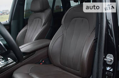 Позашляховик / Кросовер BMW X5 2015 в 