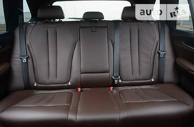 Позашляховик / Кросовер BMW X5 2015 в 