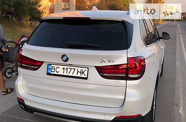 Позашляховик / Кросовер BMW X5 2017 в 