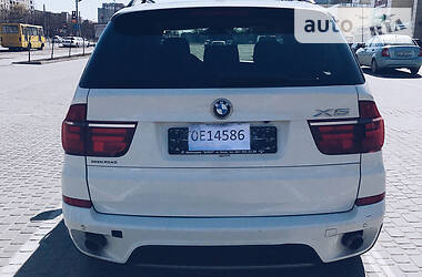 Позашляховик / Кросовер BMW X5 2013 в 