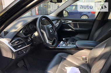 Позашляховик / Кросовер BMW X5 2014 в 