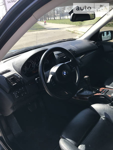 Позашляховик / Кросовер BMW X5 2006 в Львові фото 9 Позашляховик / Кросовер BMW X5 2006 в Львові