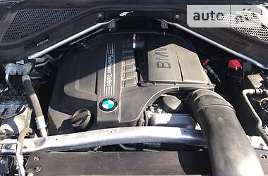 Позашляховик / Кросовер BMW X5 2010 в 