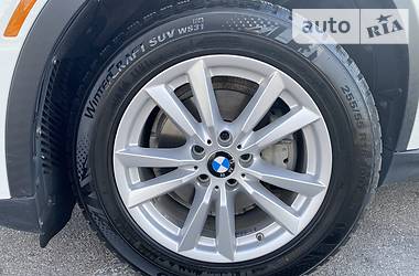 Позашляховик / Кросовер BMW X5 2015 в 