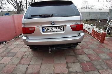 Позашляховик / Кросовер BMW X5 2001 в 