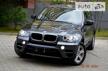 Позашляховик / Кросовер BMW X5 2011 в 