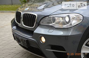Позашляховик / Кросовер BMW X5 2011 в 