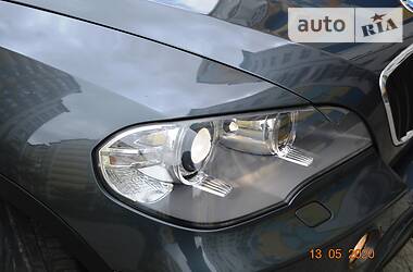 Позашляховик / Кросовер BMW X5 2011 в 