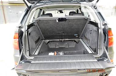 Позашляховик / Кросовер BMW X5 2011 в 