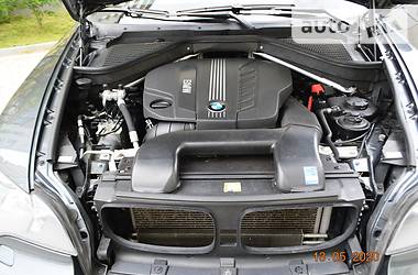 Позашляховик / Кросовер BMW X5 2011 в 