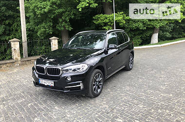 Позашляховик / Кросовер BMW X5 2018 в Чернівцях