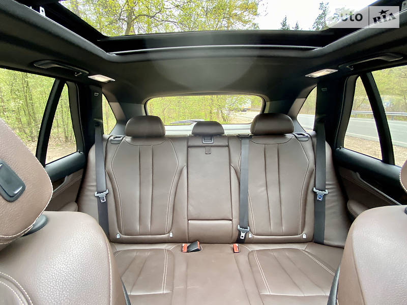 Позашляховик / Кросовер BMW X5 2014 в Києві