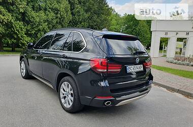 Позашляховик / Кросовер BMW X5 2014 в 