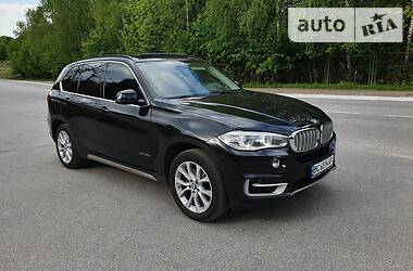 Позашляховик / Кросовер BMW X5 2014 в 