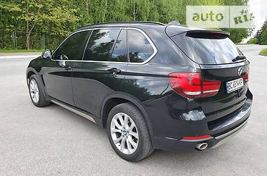 Позашляховик / Кросовер BMW X5 2014 в 