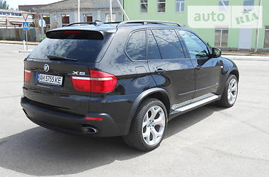 Позашляховик / Кросовер BMW X5 2008 в 
