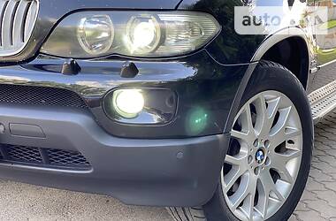 Позашляховик / Кросовер BMW X5 2004 в 