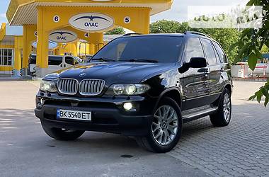 Позашляховик / Кросовер BMW X5 2004 в 