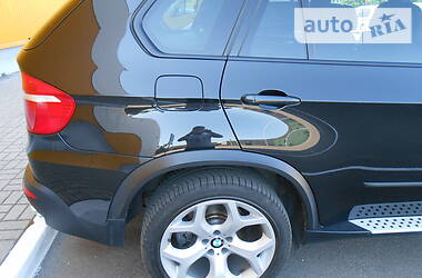 Позашляховик / Кросовер BMW X5 2008 в 