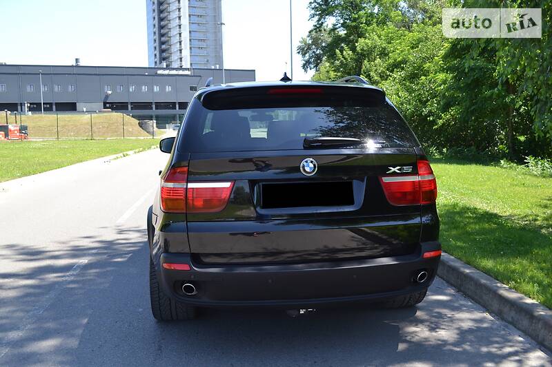 Позашляховик / Кросовер BMW X5 2010 в Києві
