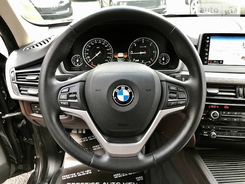 Позашляховик / Кросовер BMW X5 2018 в Києві