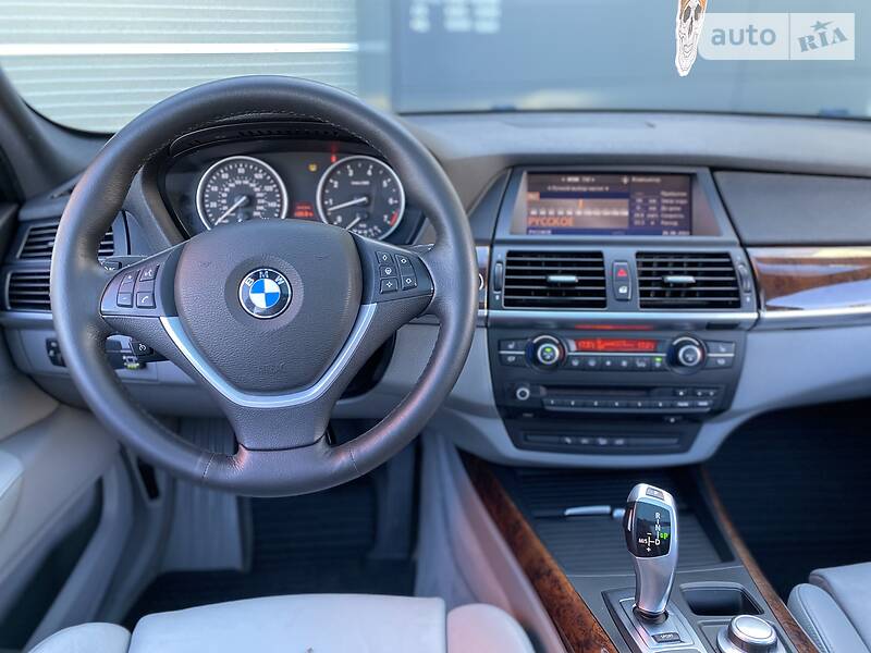 Позашляховик / Кросовер BMW X5 2008 в Києві