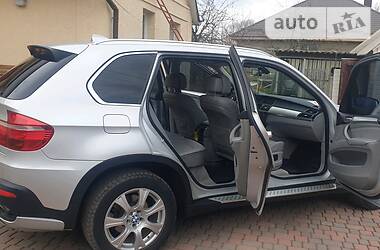Позашляховик / Кросовер BMW X5 2008 в 