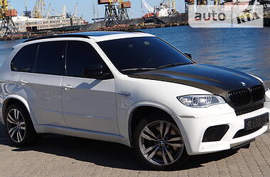 Внедорожник / Кроссовер BMW X5 2010 в Одессе