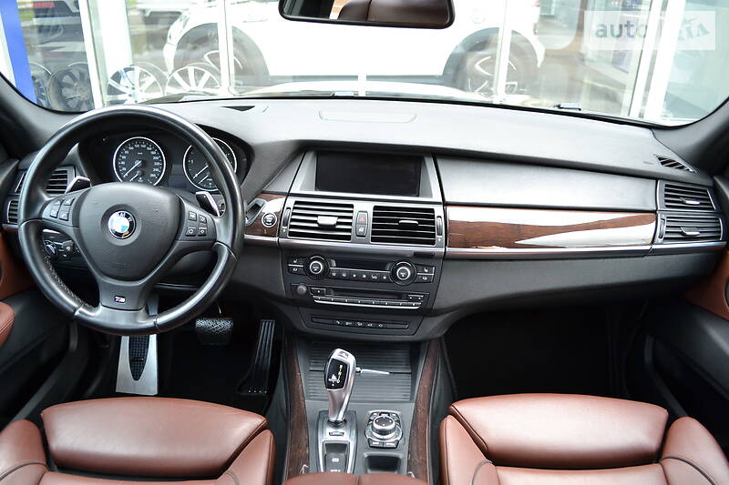 Позашляховик / Кросовер BMW X5 2012 в Рівному
