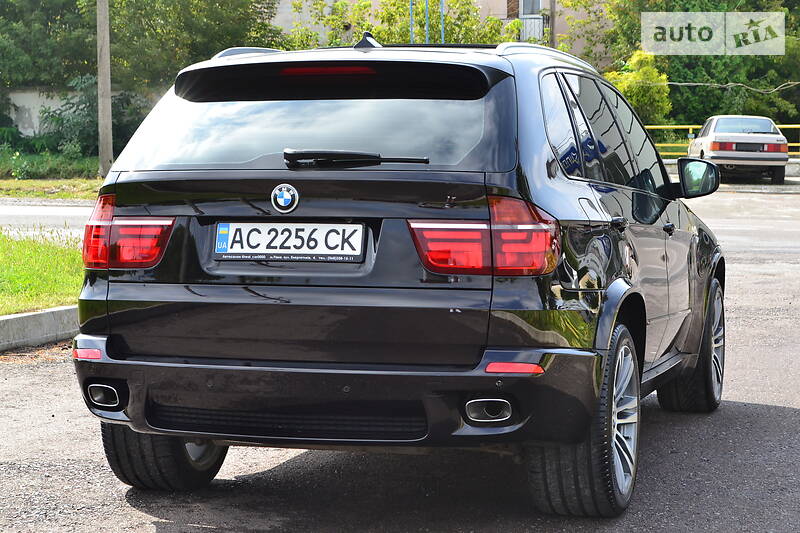 Позашляховик / Кросовер BMW X5 2012 в Рівному