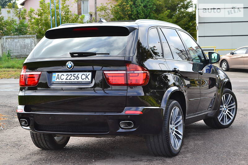 Позашляховик / Кросовер BMW X5 2012 в Рівному