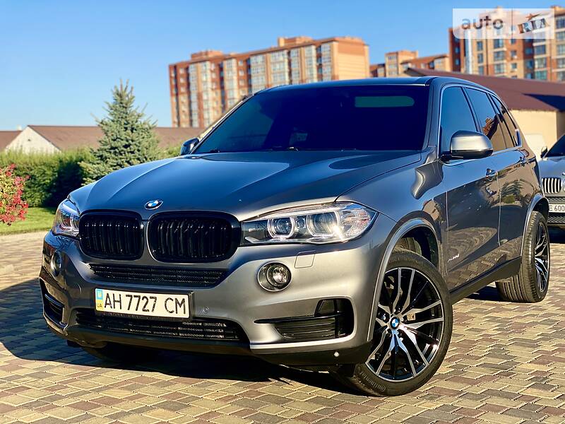 Позашляховик / Кросовер BMW X5 2016 в Дніпрі