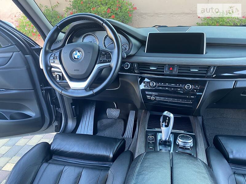 Позашляховик / Кросовер BMW X5 2016 в Дніпрі