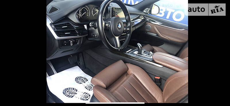 Позашляховик / Кросовер BMW X5 2016 в Луцьку